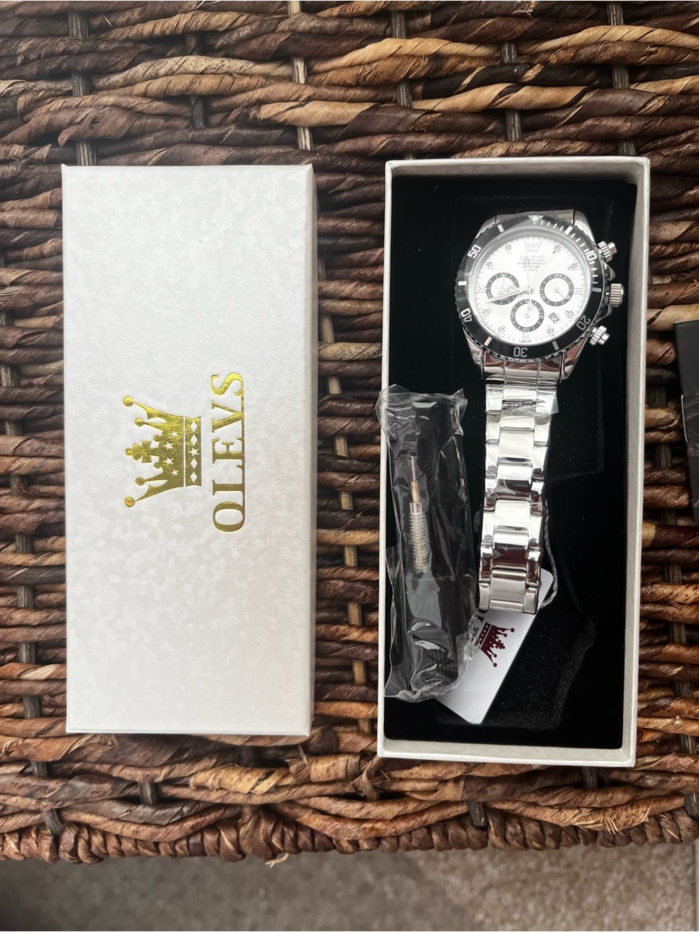 OLEVS Men's Silver Stainless Steel Chronograph Wristwatch